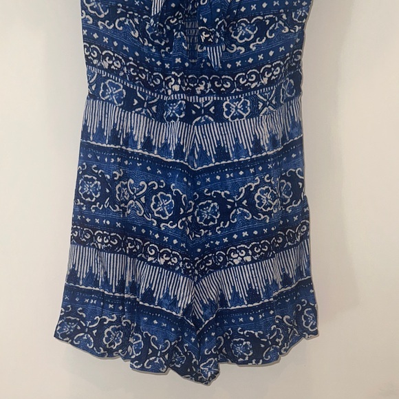 House of Harlow 1960 Blue Printed Tie-Front Tunic - Picture 6 of 8